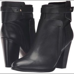 Vince Camuto Leather Faythe Booties Size 10